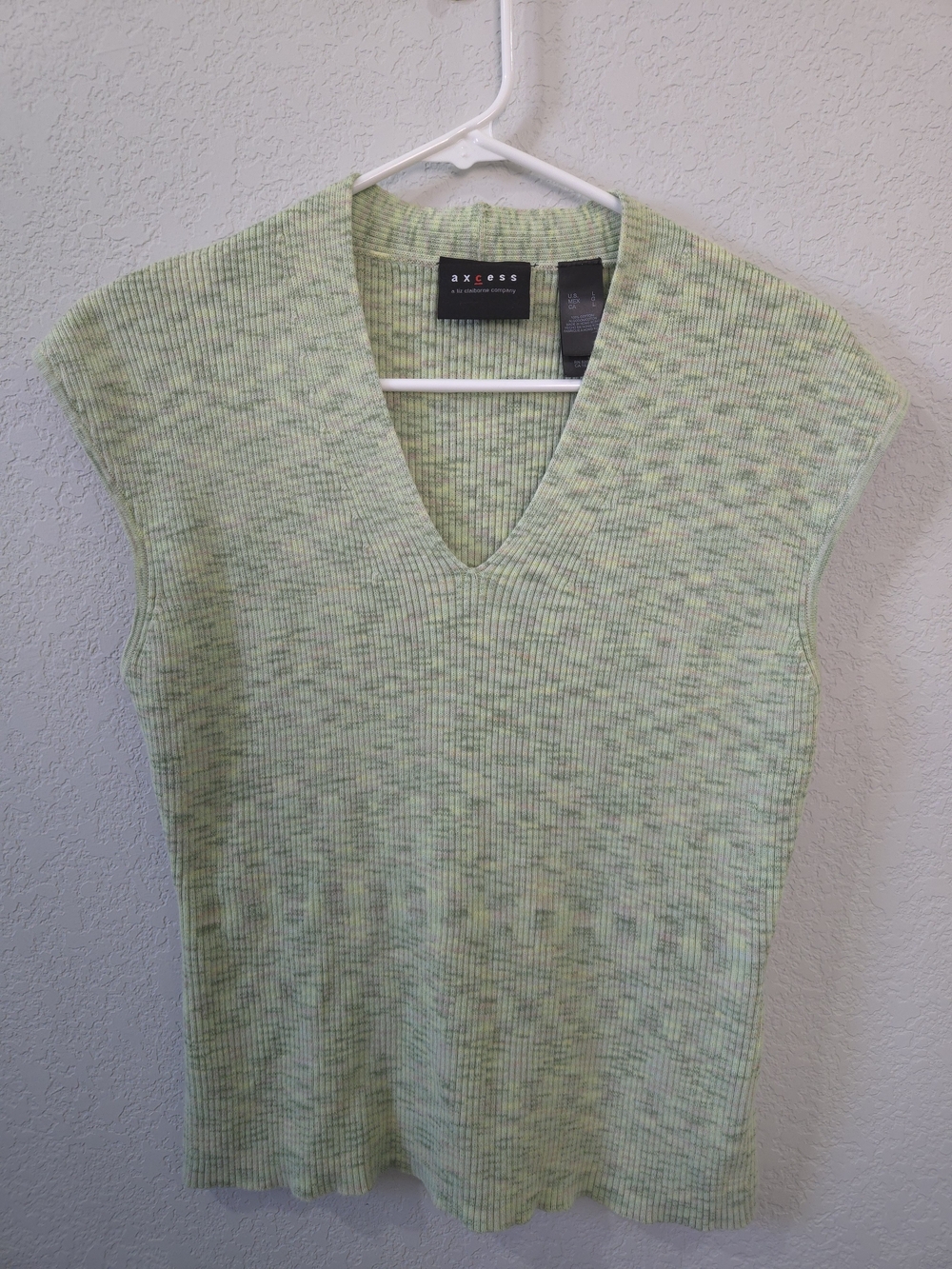 AXCESS Green Ribbed V-Neck Knit Tank